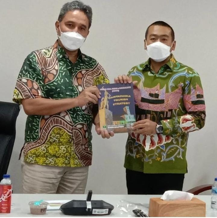Wakil Gubernur Sumatera Barat beserta rombongan lakukan audiensi dengan Dirjen Kebudayaan Terkait Pemajuan Kebudayaan