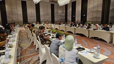 Penguatan Eksplorasi Budaya: Rapat Koordinasi Galanggang Arang 2024 di Hotel Santika Premiere, Padang